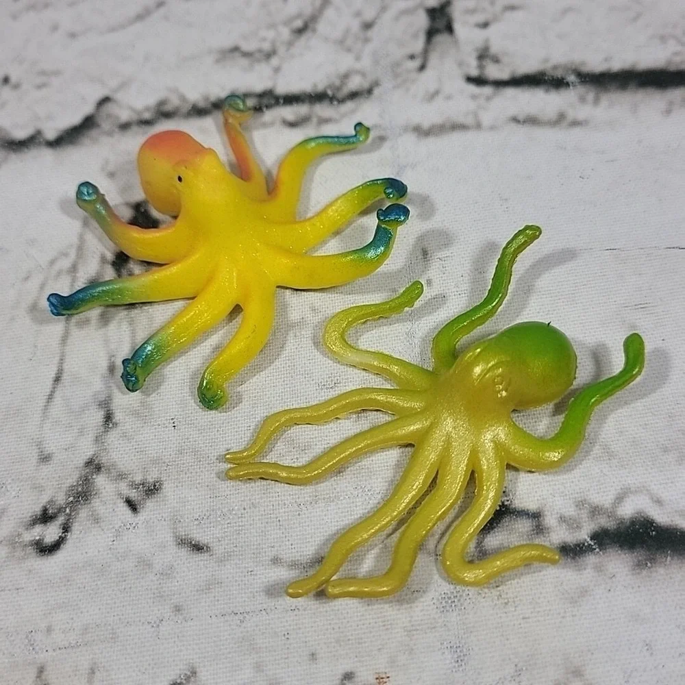 Marine‎ Life Animals Toys Plastic Lot of 16 Diorama Collectibles